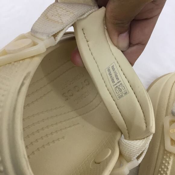 CROCS Classic Mega Crush Clog Ivory Bone Unisex Platform Sandal Sz 8 M 10 W - Picture 8 of 10